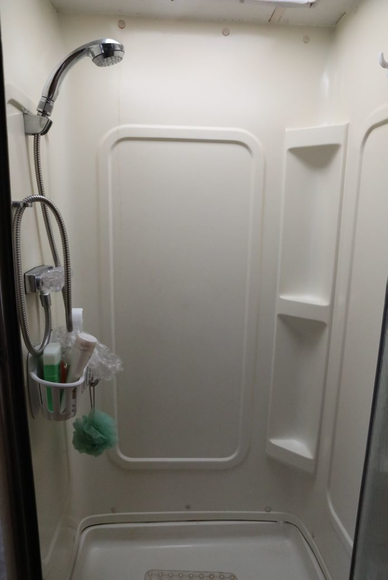 06 Douche, séparée